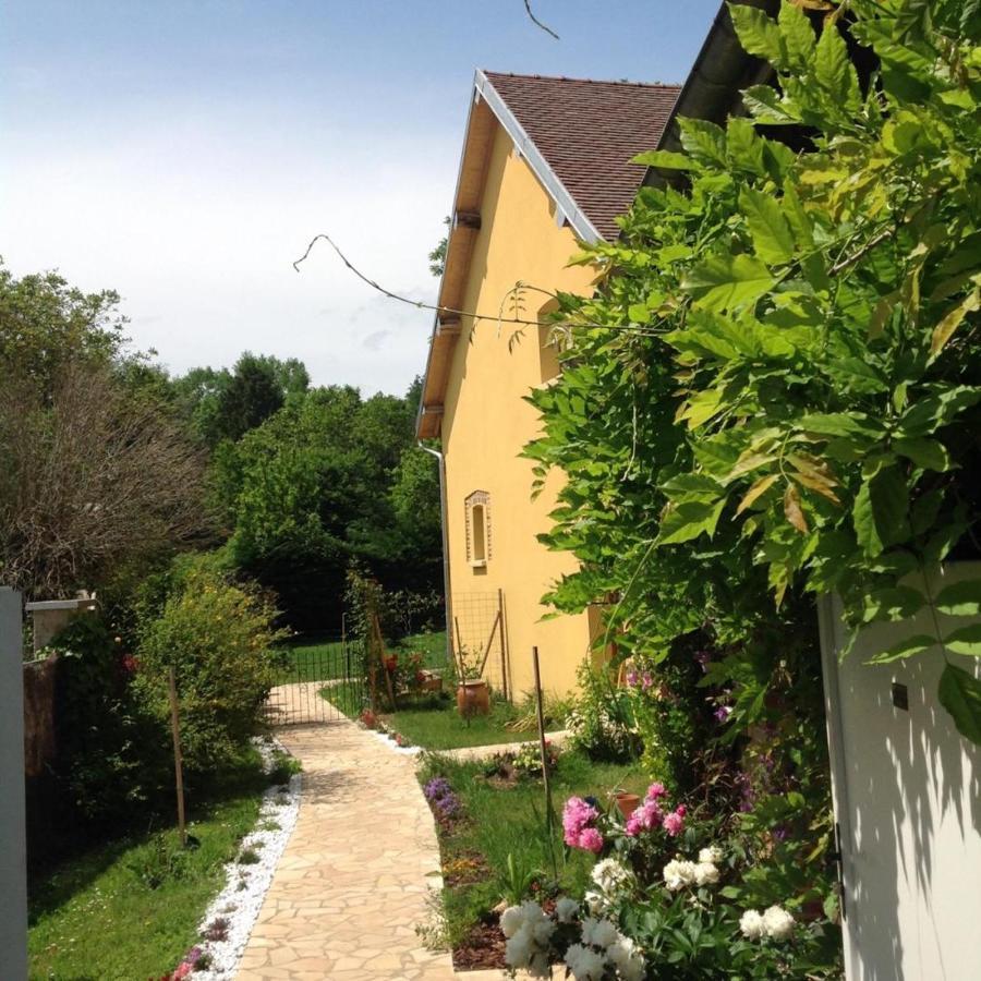 Hotel La bicoque en Puisaye Saint-Amand-en-Puisaye Exterior foto